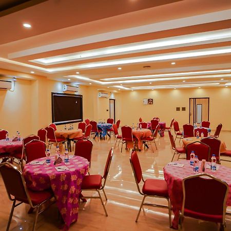 Prasant On Beach Resort !! Lift - Wifi -Restaurant-Parking Facilities-Newly Decorated Room !! Mandarmani Exteriör bild