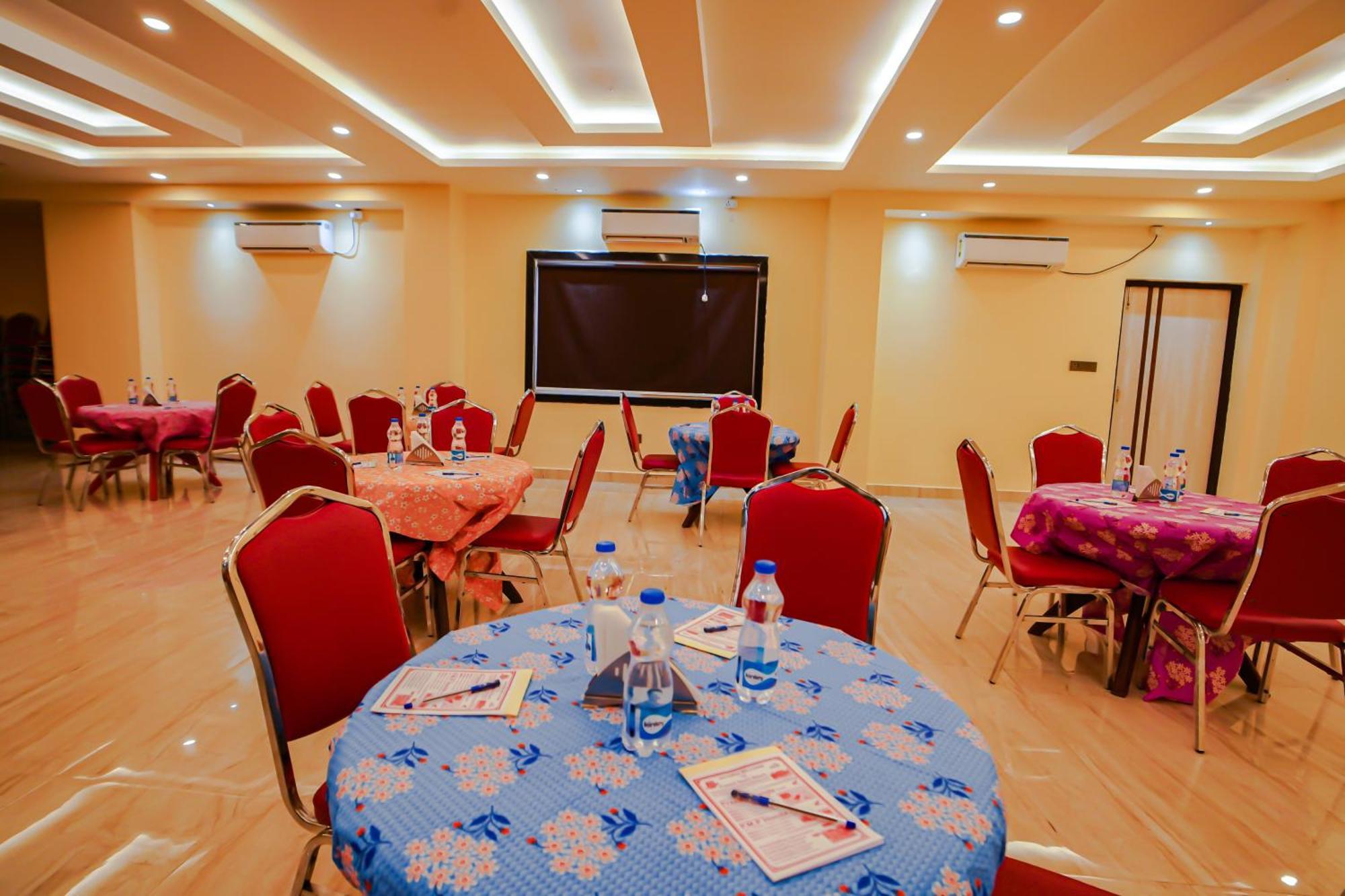 Prasant On Beach Resort !! Lift - Wifi -Restaurant-Parking Facilities-Newly Decorated Room !! Mandarmani Exteriör bild